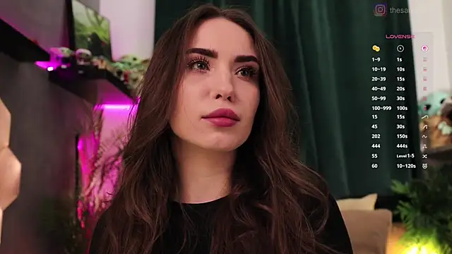 BabyYoda- online show from April 12, 8:00 pm