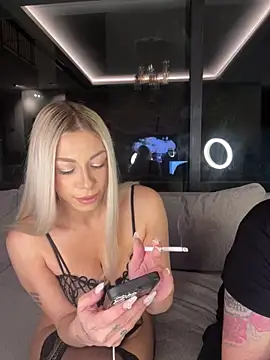 SexOnMyLvL online show from April 24, 8:22 pm