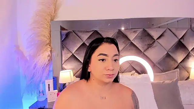 Snapshot of sofhiaa_adaams chatting on October 8, 11:42 pm sofhiaa adaams online show from October 8, 11:42 pm