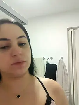 Lia Hurley online show from December 14, 4:13 pm