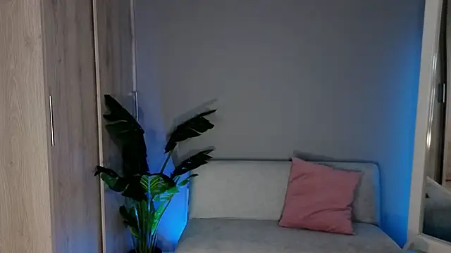 alina cruz online show from June 23, 10:41 pm