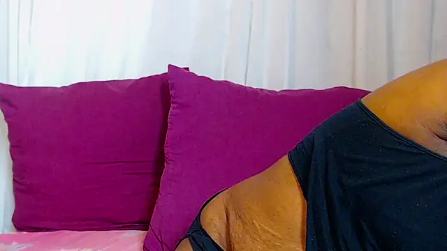 Freakyassnwildx online show from September 19, 8:52 pm