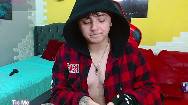 isabeautyx19 online show from February 25, 2:21 am