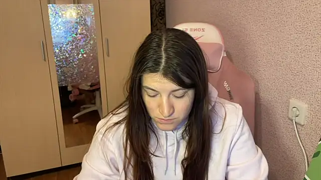 Katrin  kiss online show from February 17, 4:50 pm