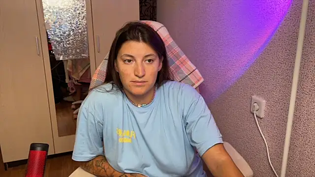 Katrin  kiss online show from August 4, 3:40 pm