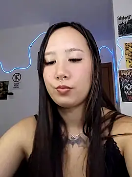 Japabaixinha online show from March 4, 11:50 am