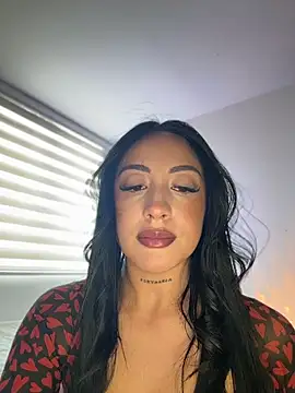 keilelewis online show from April 27, 7:55 pm