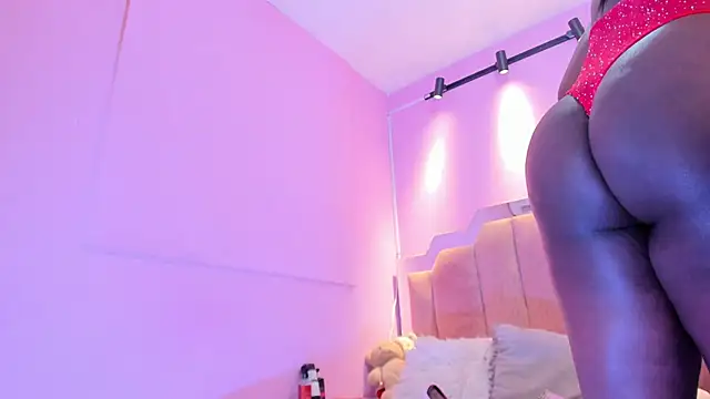 LoveQueen2 online show from February 25, 12:37 pm