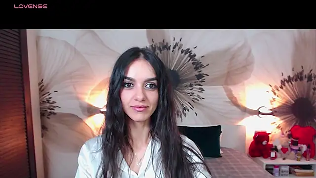 KatherineBisou online show from April 22, 8:06 pm