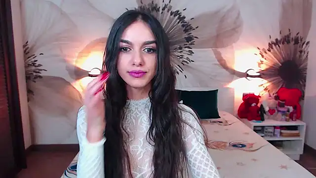 KatherineBisou online show from February 13, 8:32 pm