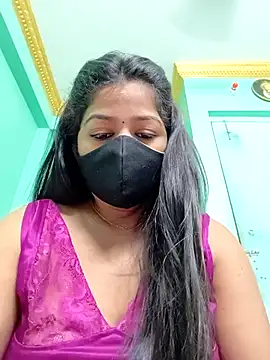 Monalisa Singh online show from March 8, 6:01 pm