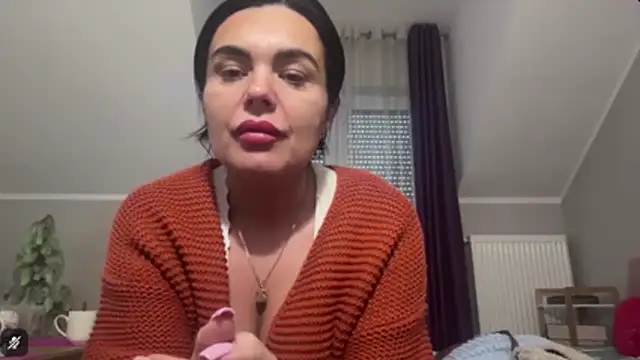 DESIREjenny online show from December 16, 9:04 am