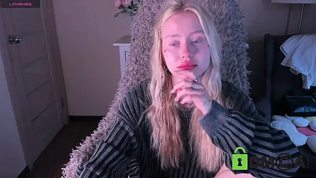 MalenaErnman online show from September 21, 10:36 am