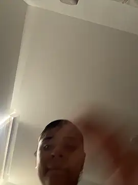 pamell col online show from December 20, 3:38 pm