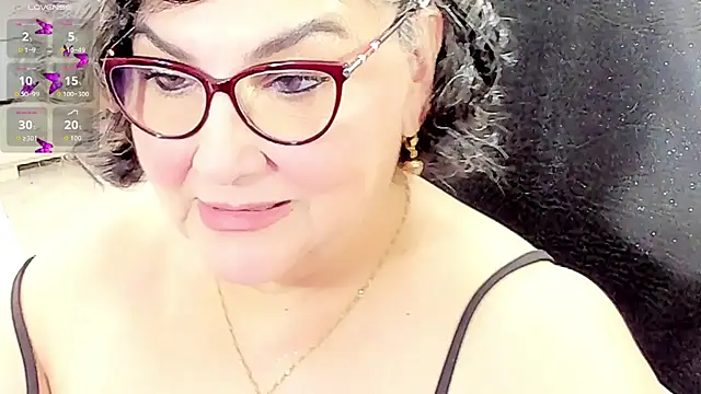 cataleya mom online show from April 28, 2:27 am