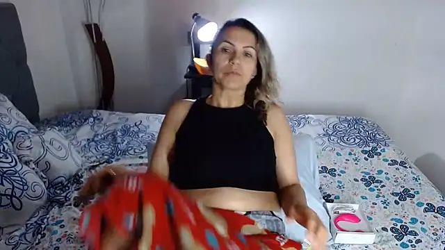 Chantal hott online show from June 11, 10:45 am