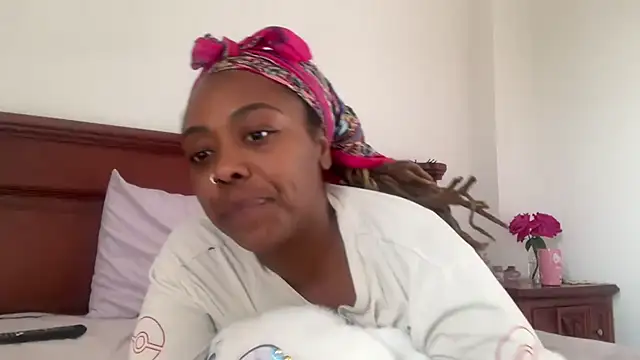 ChocolateCakeQueen online show from October 1, 9:31 pm