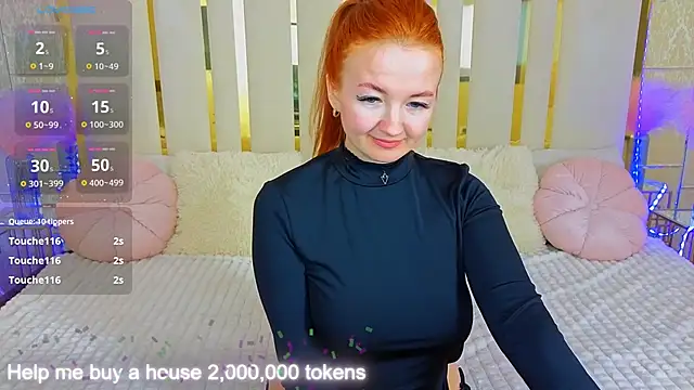 Marina Mur  online show from April 22, 7:22 pm