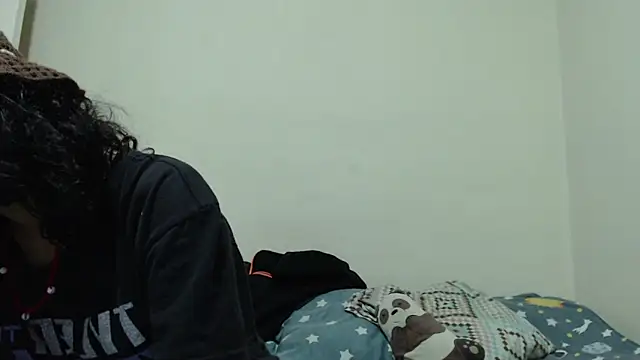AlinaWoolf  online show from June 18, 4:36 am