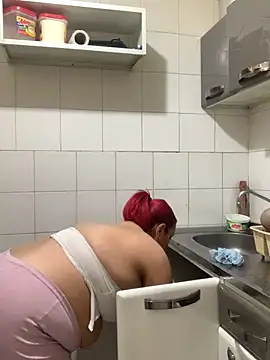 Sammy owens  online show from April 21, 5:09 pm