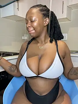 Jazmine-Blue online show from June 28, 10:44 am