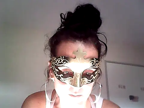 Masquegirlmysterious online show from September 30, 12:55 pm