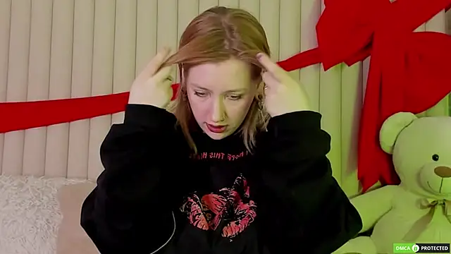 RachelCart online show from April 22, 5:59 am