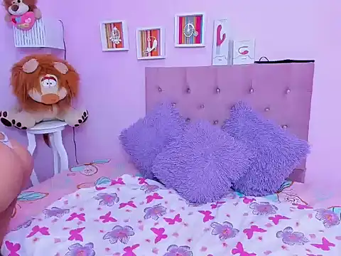 milf bigass  online show from April 23, 12:51 pm