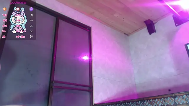 Sally23  online show from April 22, 3:20 pm