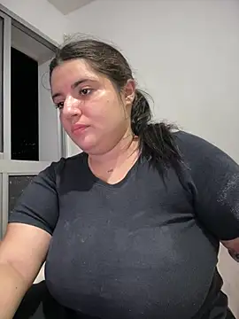 horny roomiess online show from April 26, 1:03 am