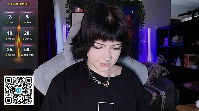 CutieTori online show from May 4, 9:57 am