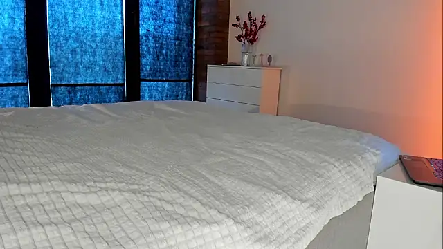 Rachel Rey online show from February 2, 9:08 am