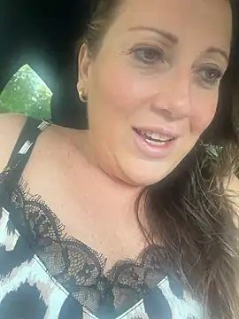 xsexycurvymilf online show from August 8, 6:27 pm