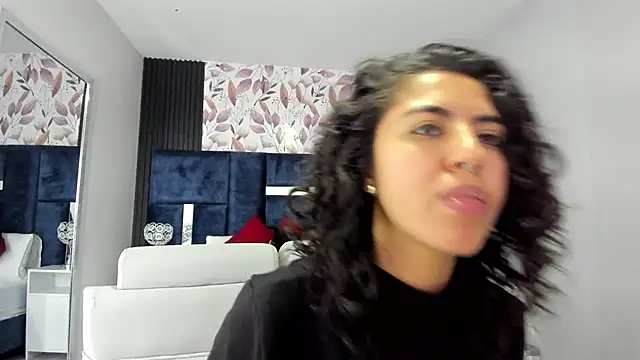 Amareto  online show from April 23, 4:53 pm