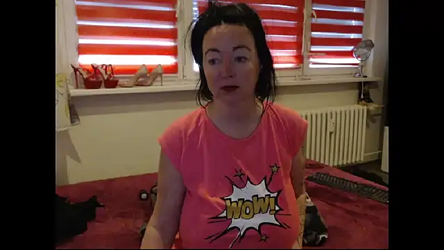 Alexie33 online show from April 22, 7:38 am