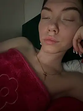 Lisaaa Alisa online show from April 1, 9:56 pm