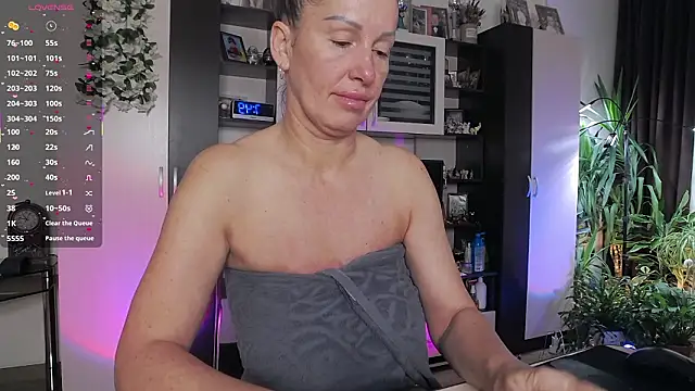 SheilaRyan online show from March 20, 4:50 am