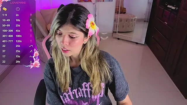 NATAASHA    online show from April 21, 3:35 am