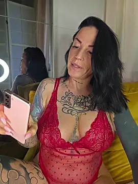 EmilyDiazofficial online show from June 25, 12:29 pm
