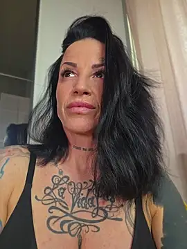 EmilyDiazofficial online show from July 12, 10:38 am