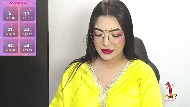 lakshmiraniii online show from April 24, 11:57 am