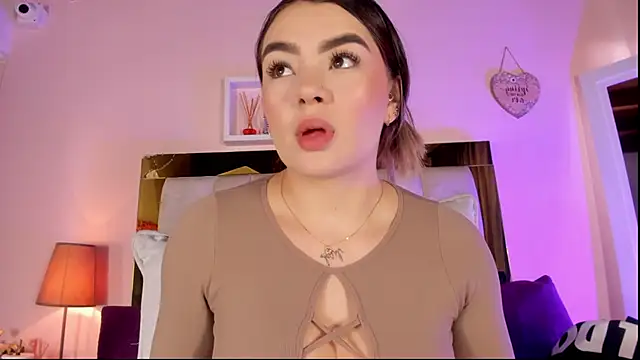 emmy r online show from April 25, 12:41 pm