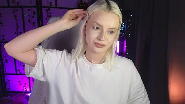 ImBonBon online show from May 4, 1:20 am