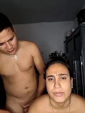 lanaxnax online show from April 25, 12:35 am