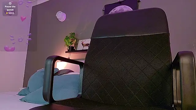 CristalCornner  online show from October 10, 8:03 pm