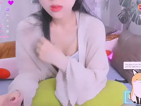 Ly   online show from June 11, 2:44 am