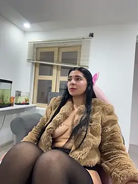 Meganmilk1 online show from April 28, 1:26 pm