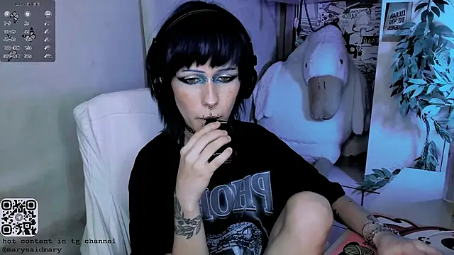 say mary online show from October 30, 4:19 pm