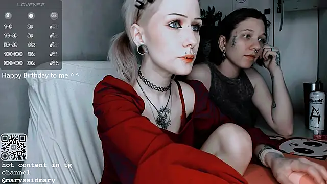 Snapshot of say_mary chatting on October 2, 10:15 pm say mary online show from October 2, 10:15 pm
