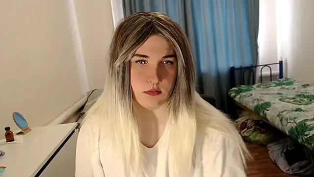 EvaMiron online show from April 20, 7:00 am